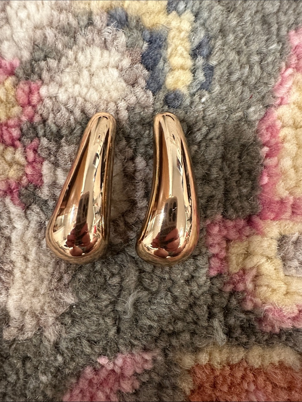 Anthropologie The Petra Drop Earrings Gold